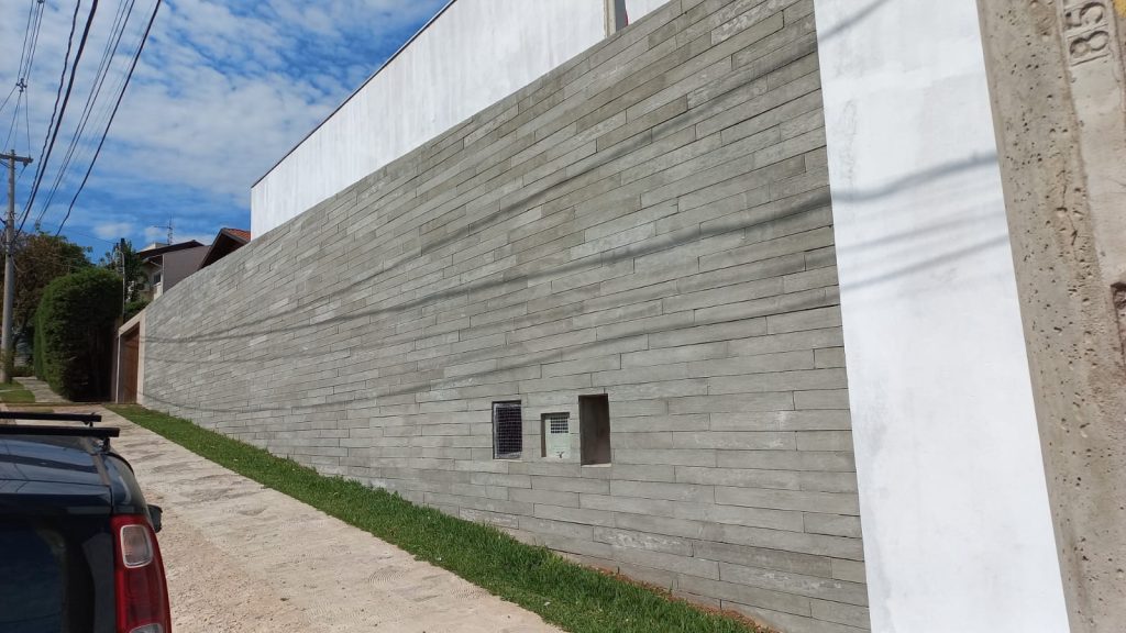 Ripado concreto aparente